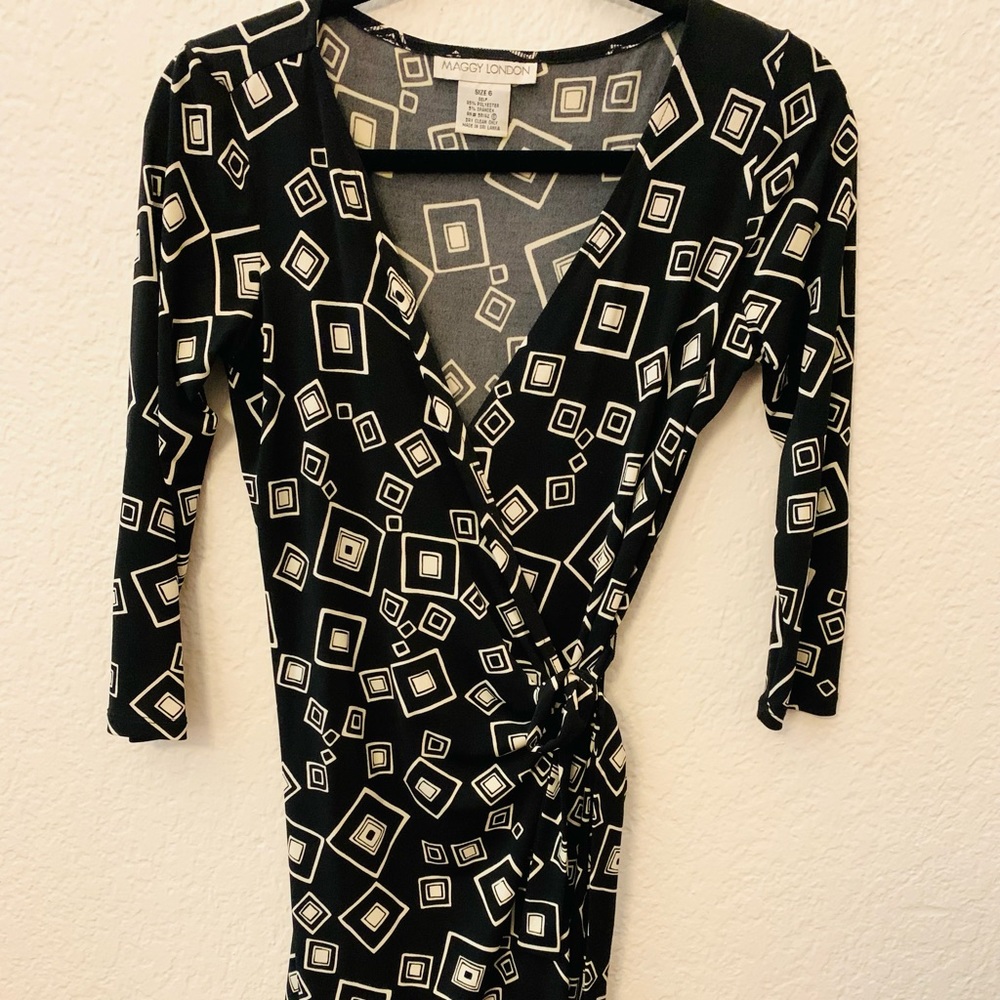 Maggy London size 6 wrap a round dress with long sleeves.